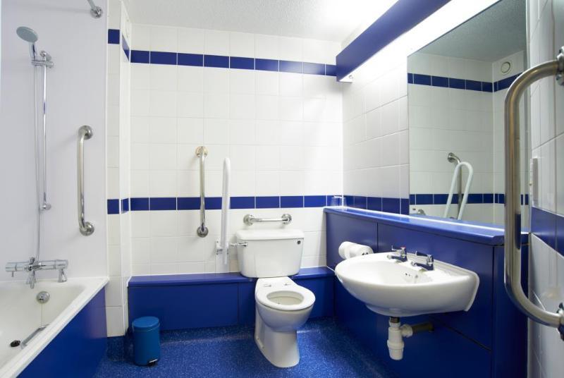 Travelodge Ipswich Stowmarket Haughley Buitenkant foto