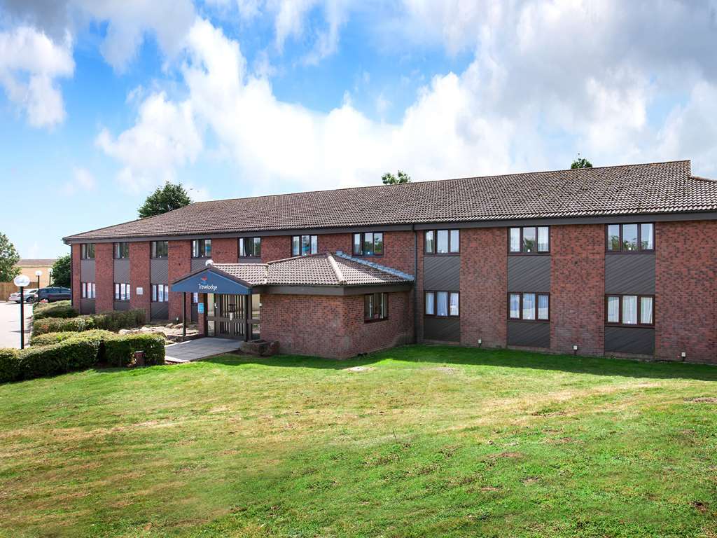 Travelodge Ipswich Stowmarket Haughley Buitenkant foto